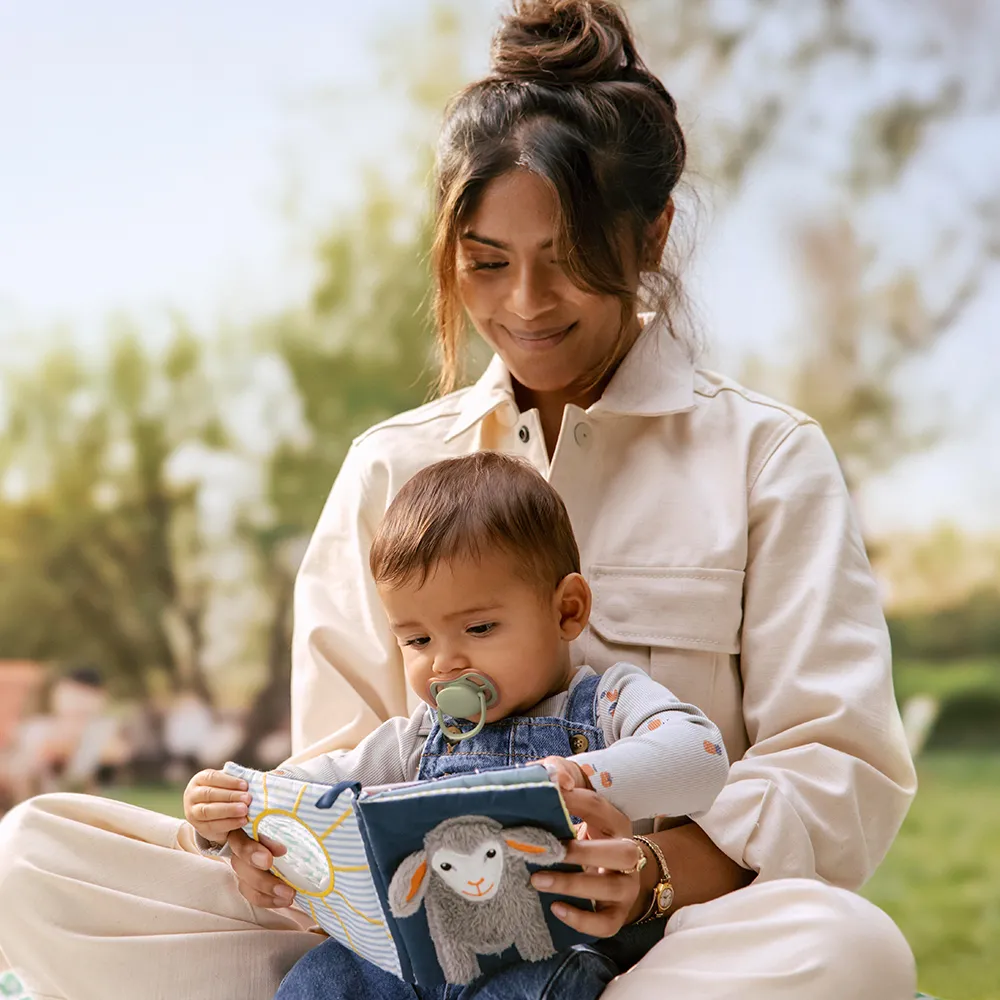 Suzeta Ultra Air Fosforescenta 6-18 luni 087/18, 2 buc, Avent Philips