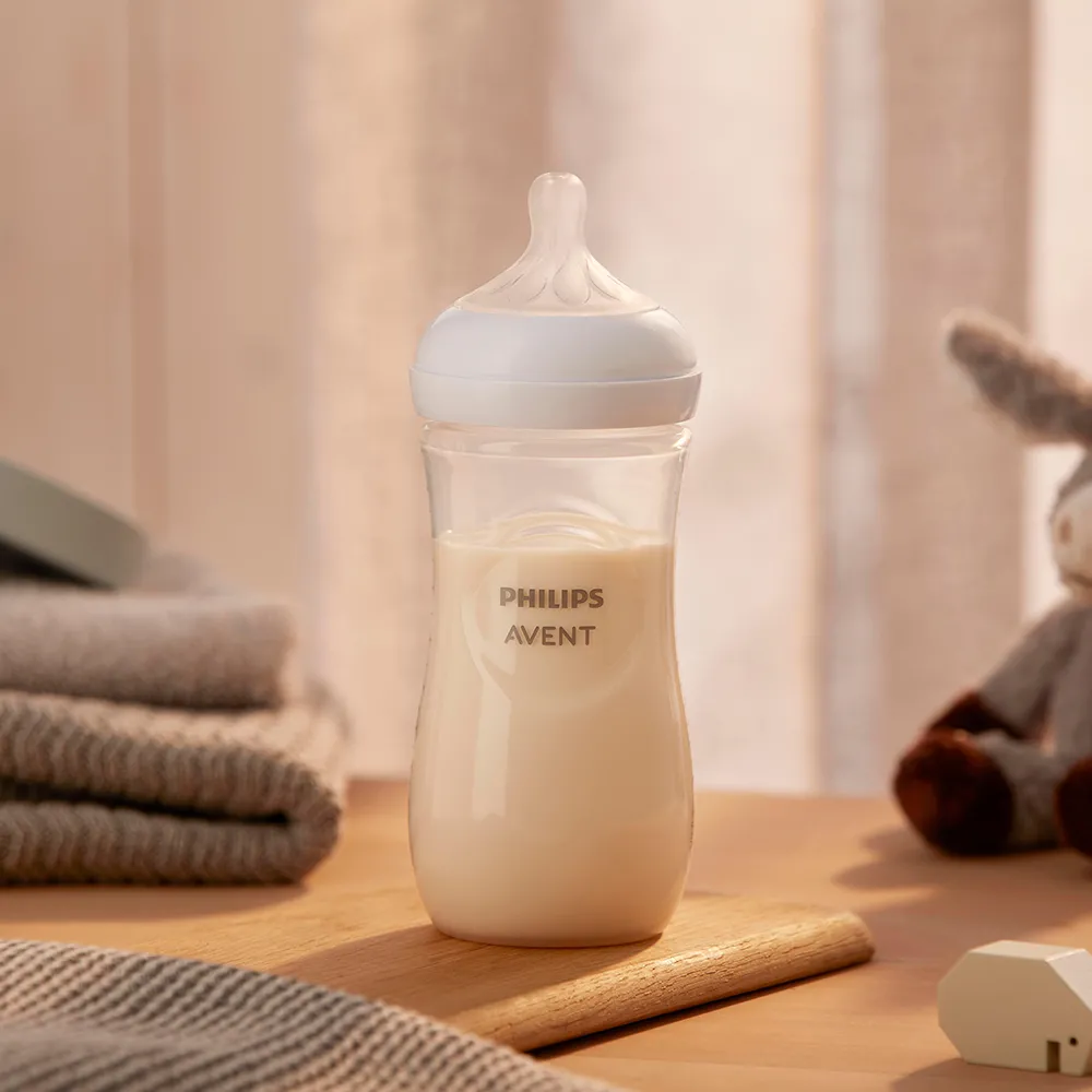 Set biberoane Natural Response, 6 luni, SCY903/04, 4 buc x 260 ml, Philips Avent
