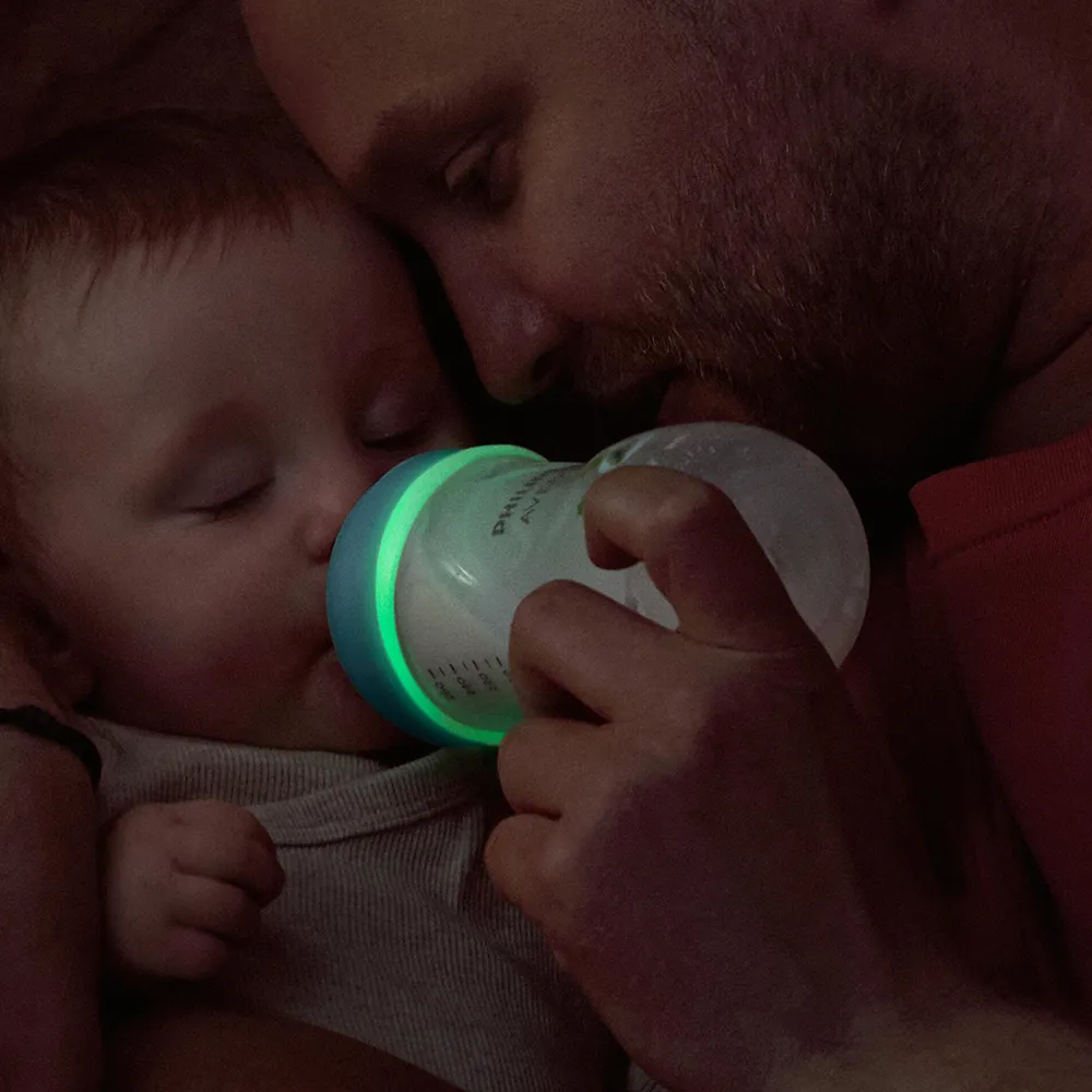 Biberon Natural Response Glow 3-6luni 903/81, 260ml, Philips Avent