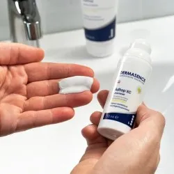 Cremă intensivă pentru restaurarea barierei lipidice în zonele foarte uscate ale pielii Lipidcream Adtop XC, 50ml, Dermasence