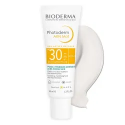 Fluid matifiant si corector Akn Mat SPF30 Photoderm, 40 ml, Bioderma