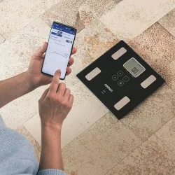 Cantar Analizator pt Determinarea Compozitiei Corporale Viva, Omron